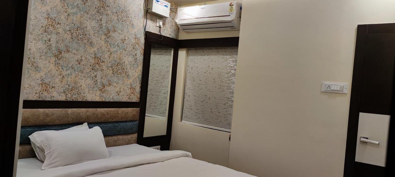 Ks Paying Guest House Varanasi Bagian luar foto