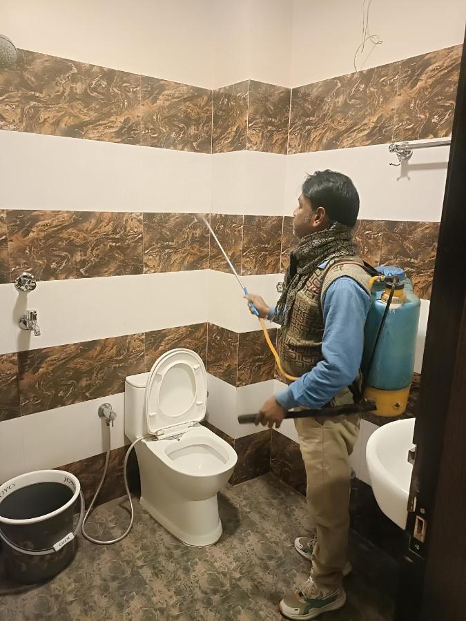 Ks Paying Guest House Varanasi Bagian luar foto