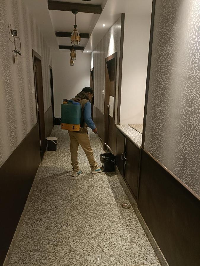 Ks Paying Guest House Varanasi Bagian luar foto