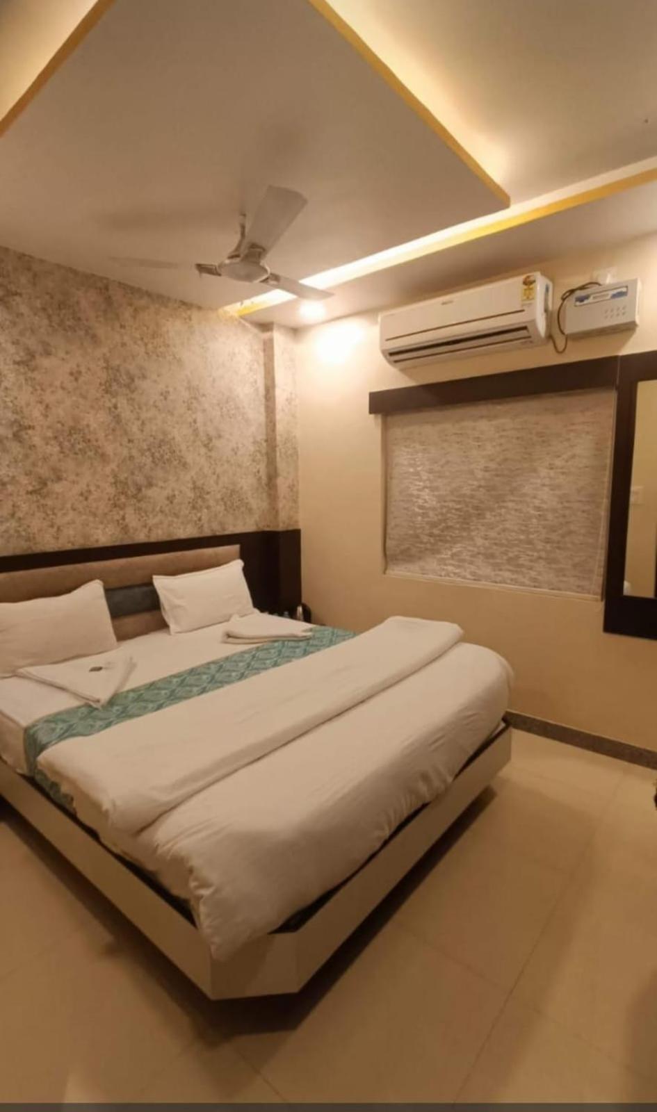 Ks Paying Guest House Varanasi Bagian luar foto