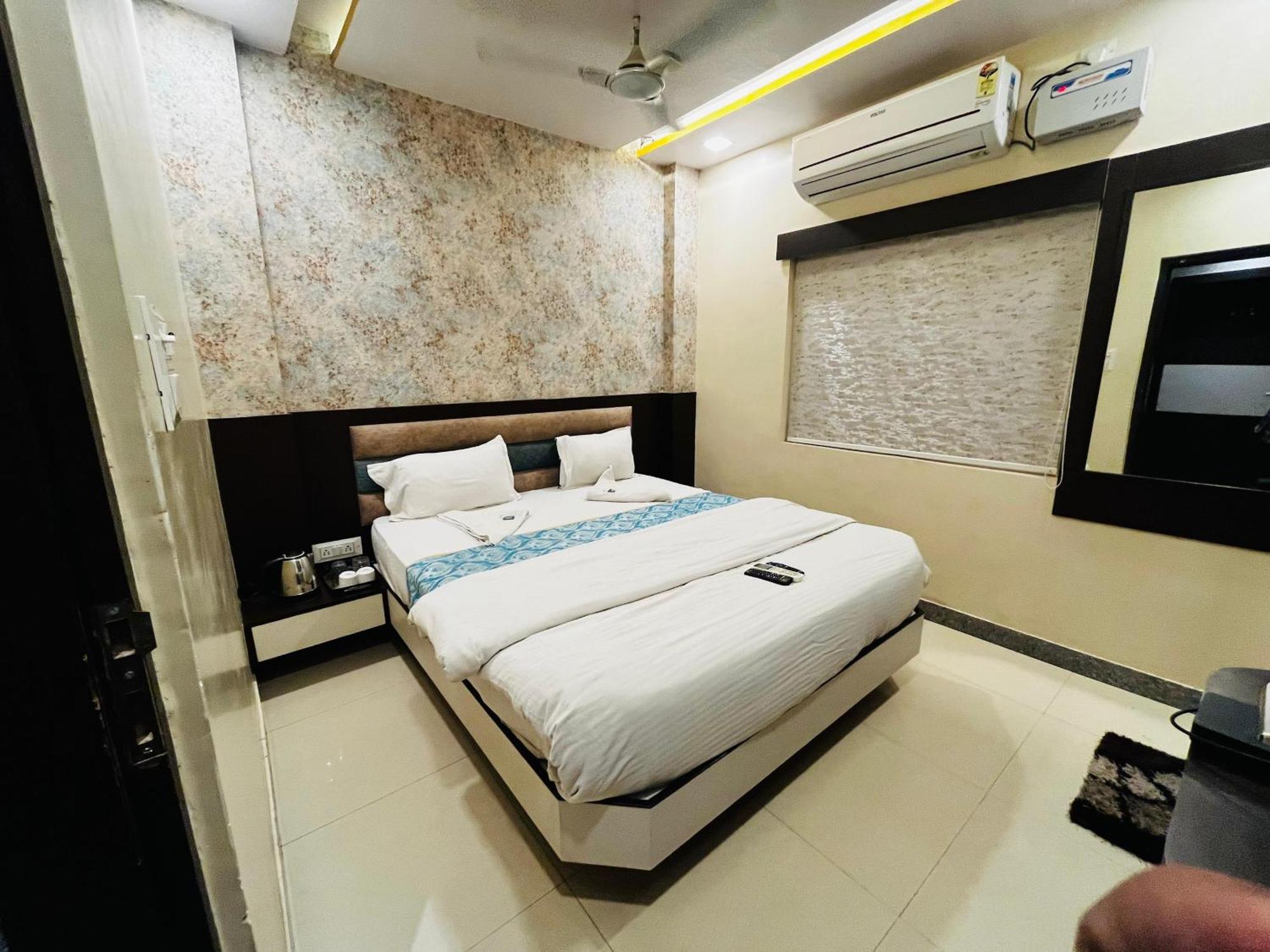 Ks Paying Guest House Varanasi Bagian luar foto