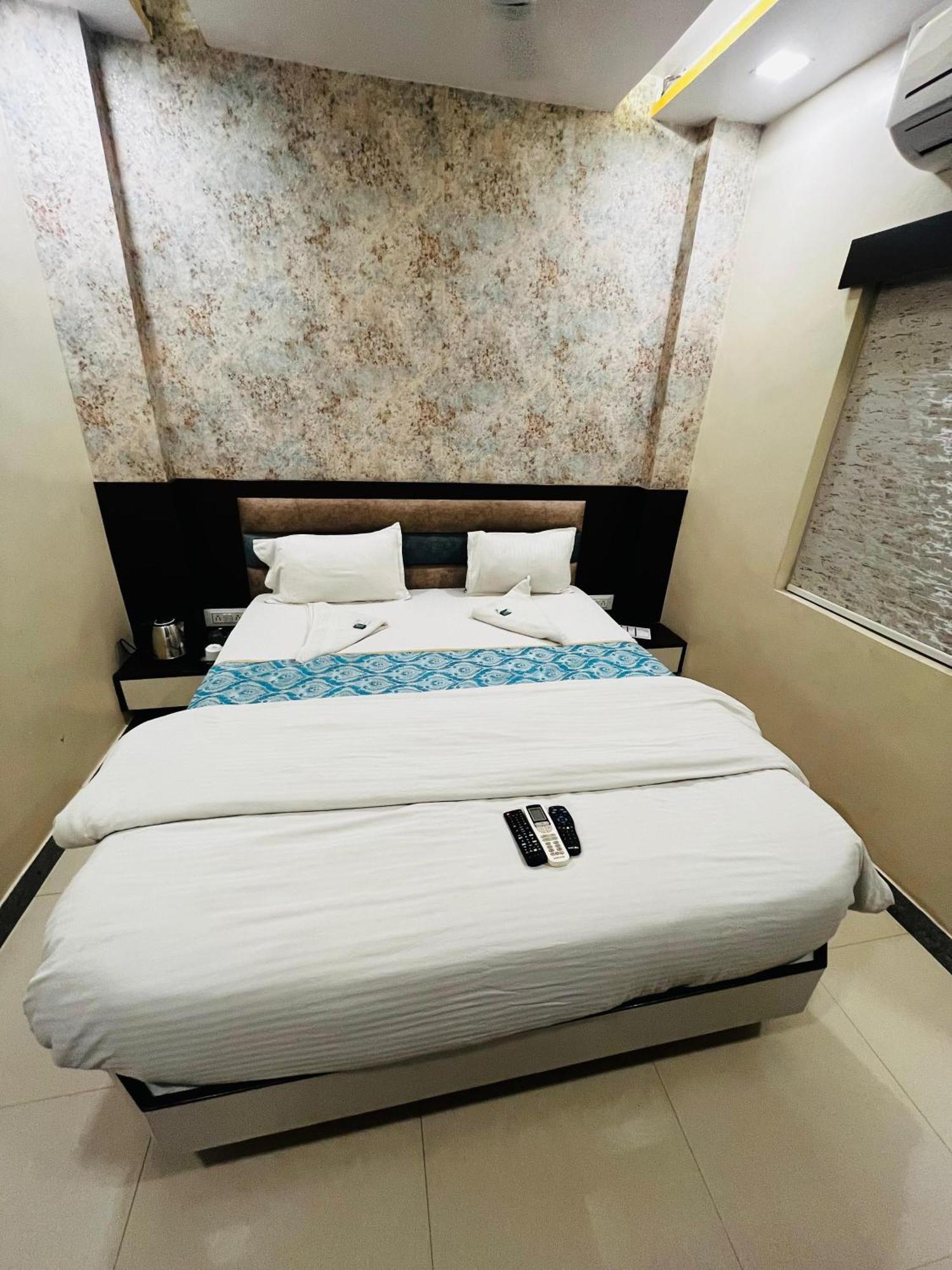 Ks Paying Guest House Varanasi Bagian luar foto