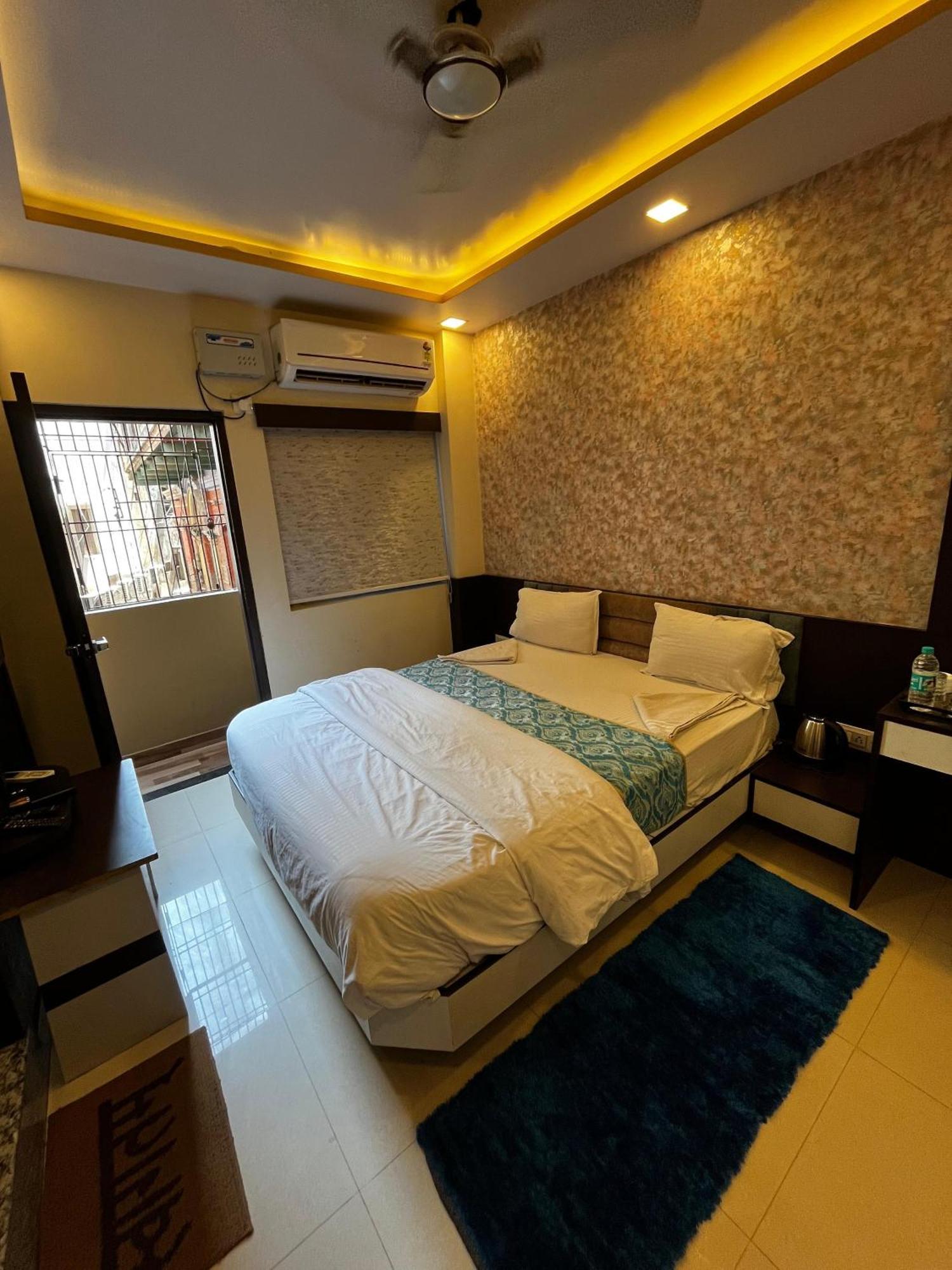 Ks Paying Guest House Varanasi Bagian luar foto