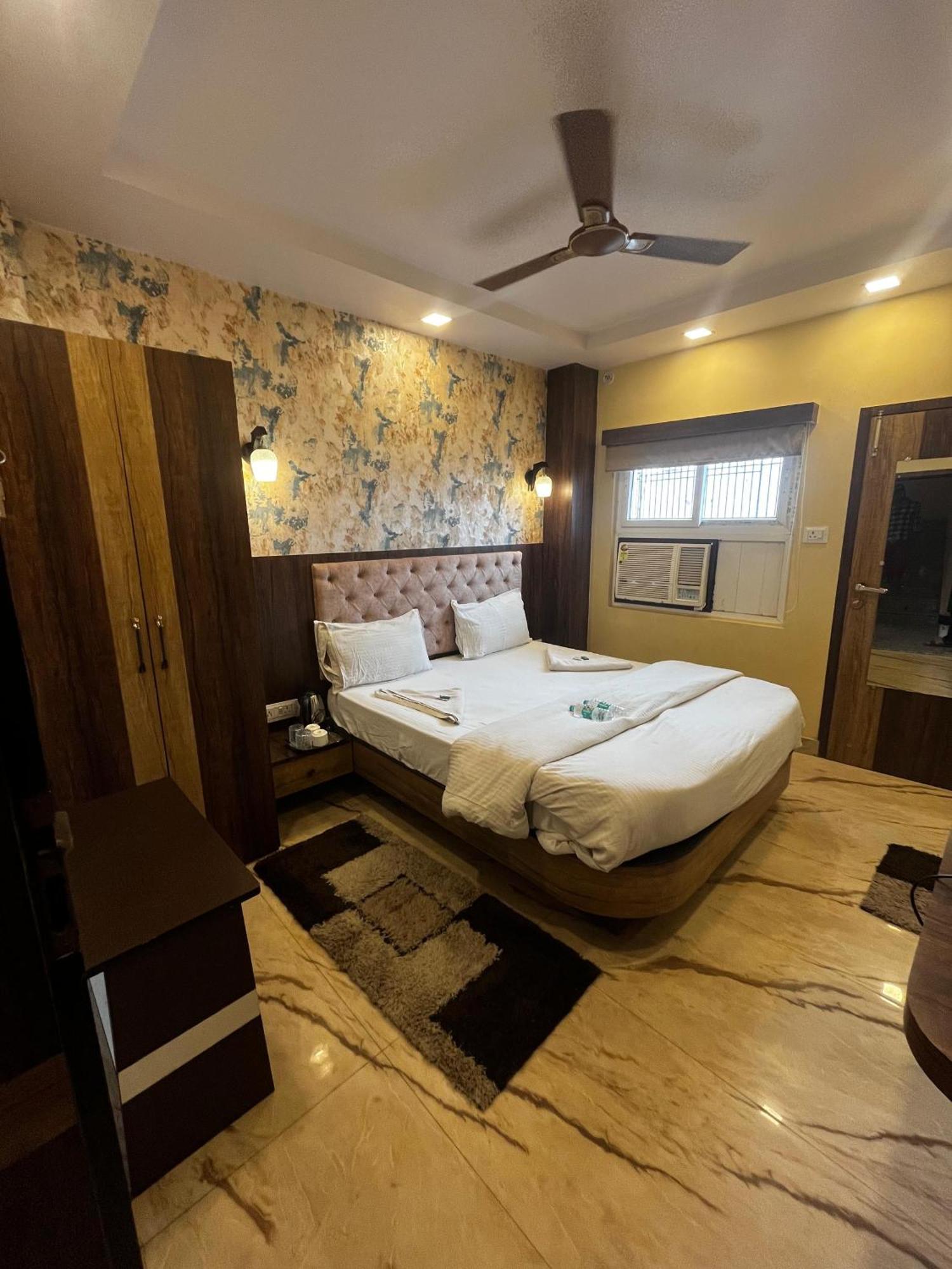 Ks Paying Guest House Varanasi Bagian luar foto